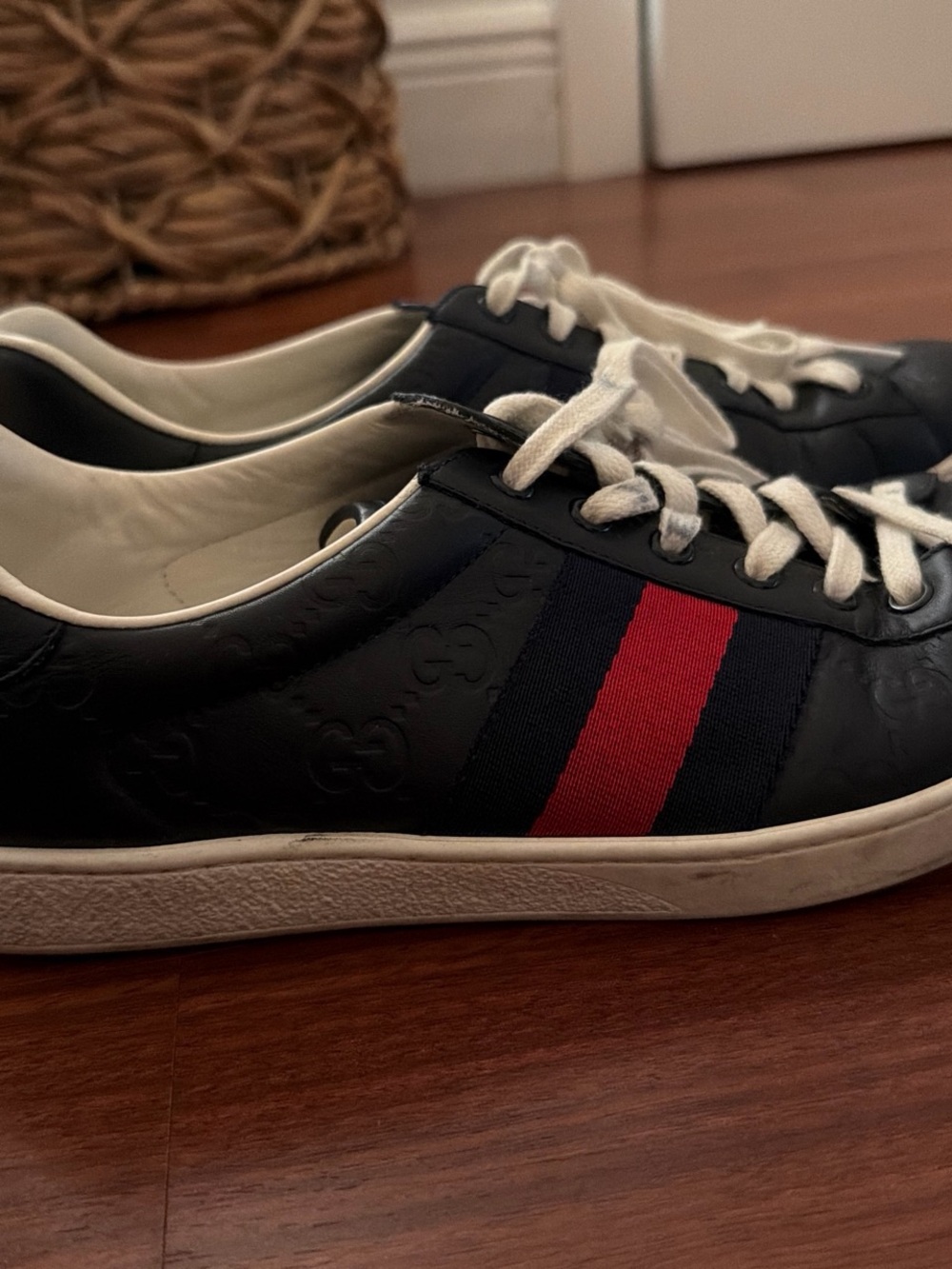 Gucci Black Leather Low-Top Sneakers with Red & Navy Web Stripe